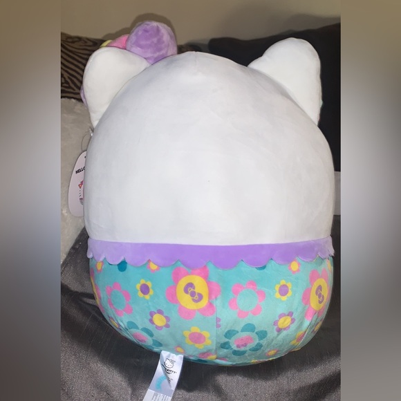 Hello kitty flower girl 12”squishmallow!💐🌸🌺 - Picture 3 of 4